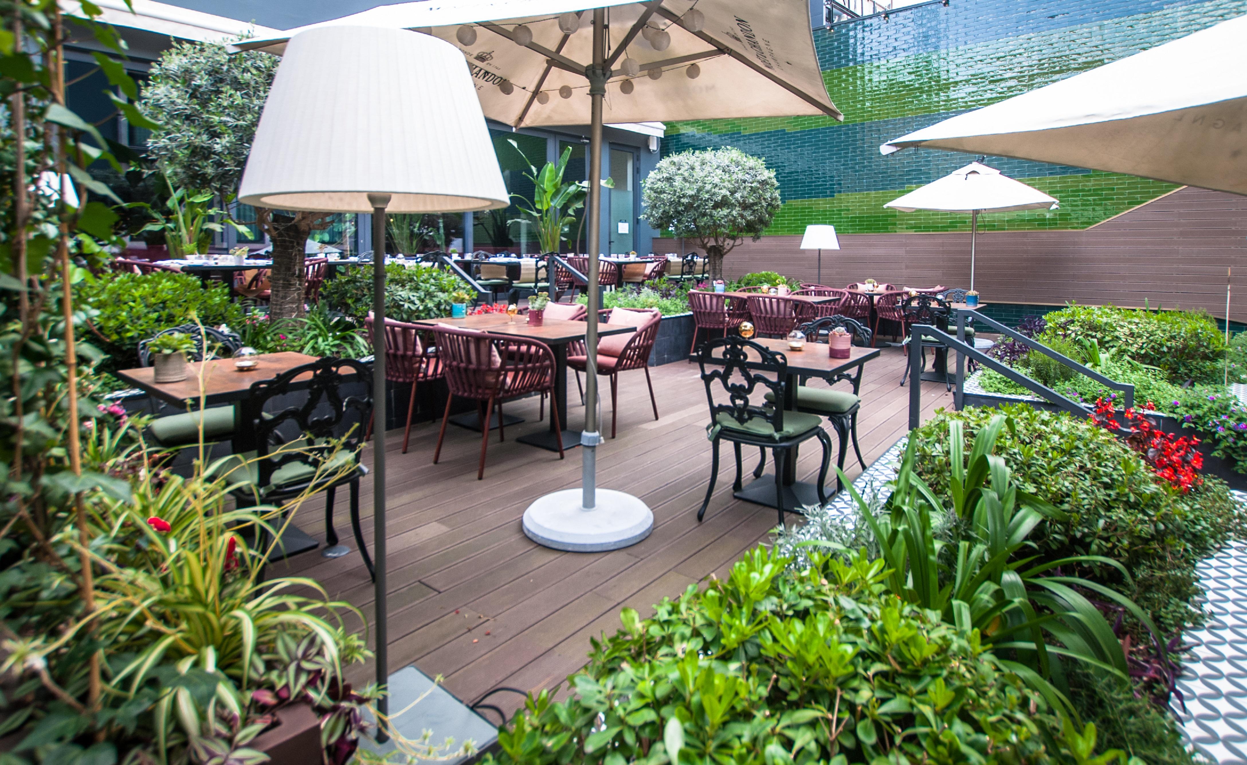 138 Liberdade Hotel Lisboa Εξωτερικό φωτογραφία The Garden Grill