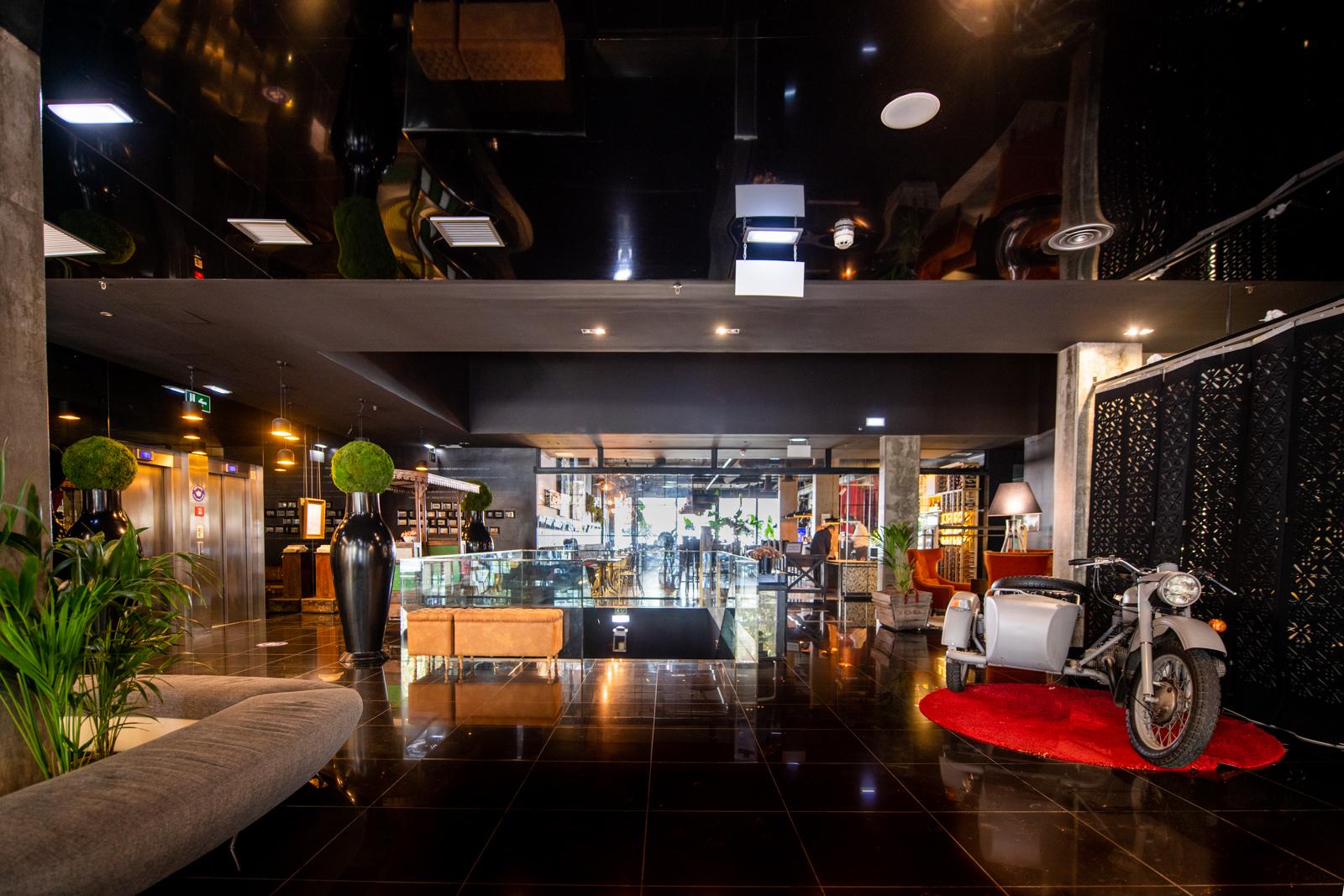 138 Liberdade Hotel Lisboa Εξωτερικό φωτογραφία Lobby